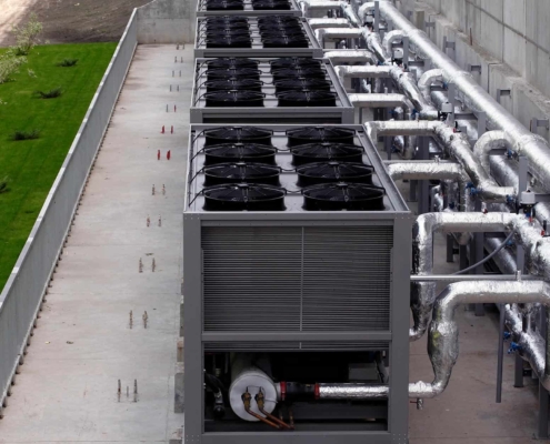 Chilers system for data center
